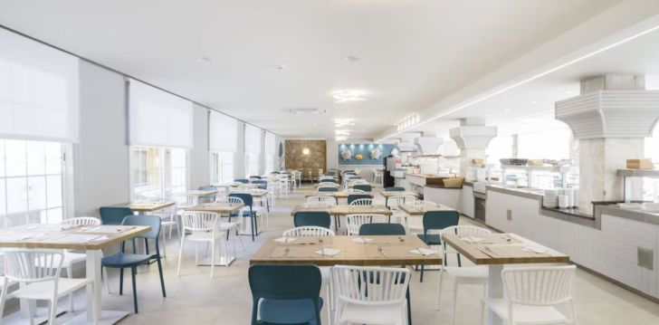 Sobilik puhkus pere või sõprade seltsis Hotel Ibersol Sorra D'or 3* Costa Bravas! 8