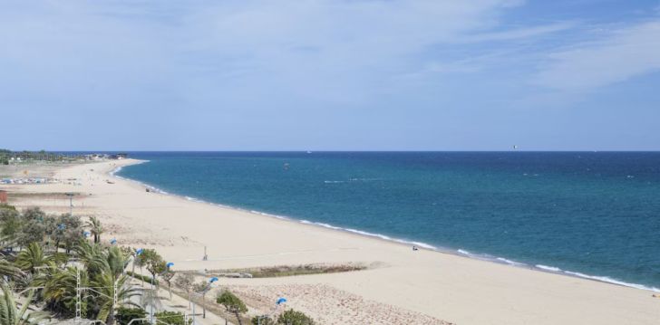 Sobilik puhkus pere või sõprade seltsis Hotel Ibersol Sorra D'or 3* Costa Bravas! 36
