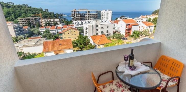 Rohelusega täidetud puhkus 3* POD LOZOM ROOMS & APARTMENTS hotellis Montenegros! 1