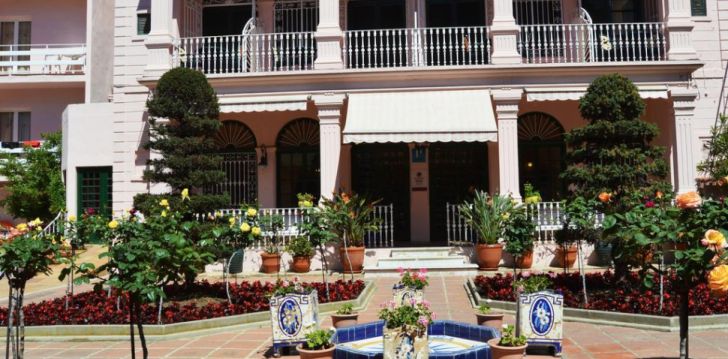 Kaunis Costa Brava ja puhkus 3* hotellis GUITART ROSA (Adults Only)! 3