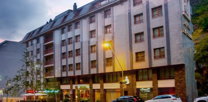 Mugav puhkus Andorras, 4* hotellis IMPERIAL ATIRAM! 1