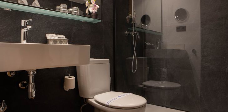 Puhkus mägede vahel Andorras, 4* hotellis HOTEL EUREKA! 16