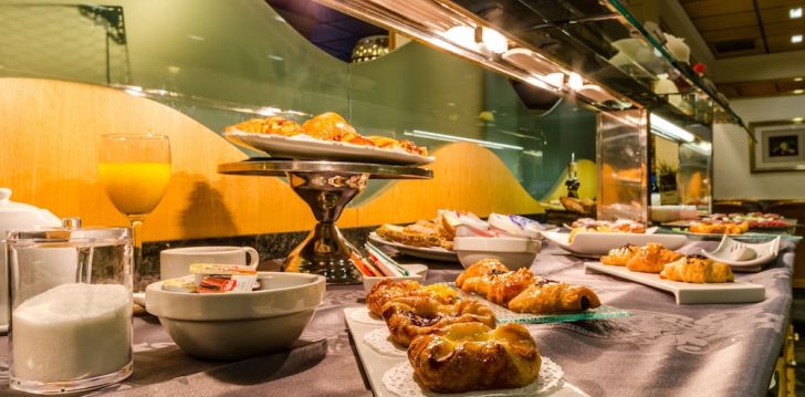 Puhkus mägede vahel Andorras, 4* hotellis HOTEL EUREKA! 22