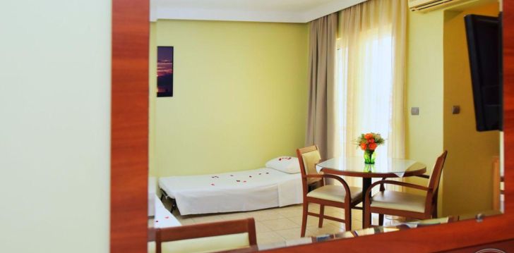 Hubane puhkus Rhodosel, 3* hotellis ESMERALDA HOTEL RHODES! 27