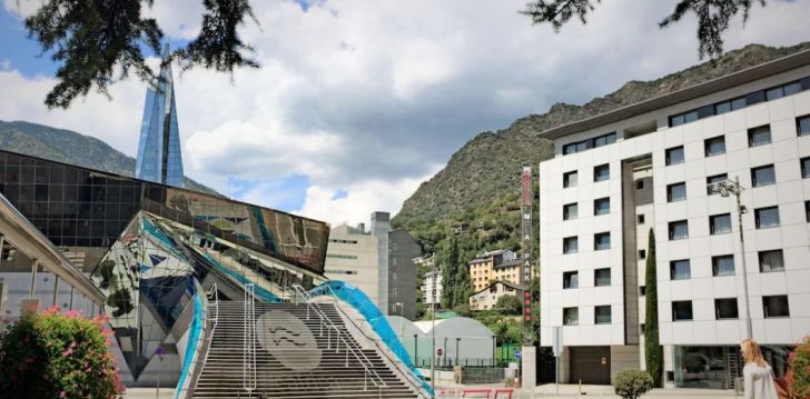 Puhkus Andorras, 4* hotellis YOMO MOLA PARK! 27