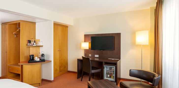 Linnapuhkus Berliinis, NH BERLIN CITY OST 4* hotellis! 18