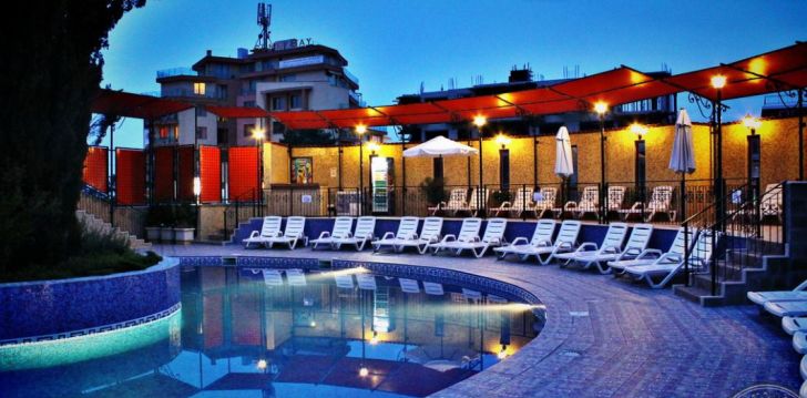 Ökonoomne puhkus Bulgaarias, 4* hotell KIPARISITE! 5
