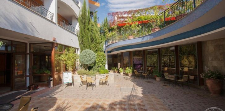 Ökonoomne puhkus Bulgaarias, 4* hotell KIPARISITE! 12