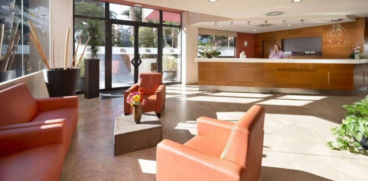 Ökonoomne puhkus ranna lähedal Hispaanias, 3* hotellis 4R SALOU PARK RESORT! 5