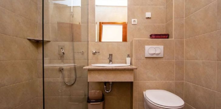 Rahulik puhkus Montenegros, 3* hotellis IPER! 5