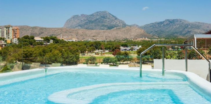 Mugav puhkus Benidormis, 4* hotellis HOTEL CARLOS I! 11