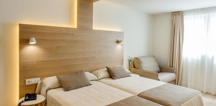 Mugav puhkus Benidormis, 4* hotellis HOTEL CARLOS I! 4