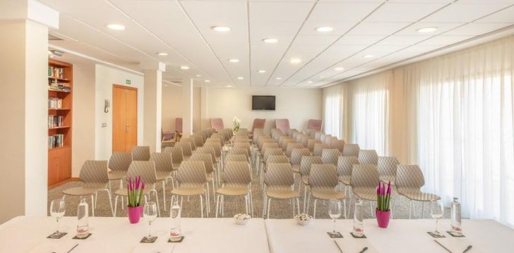 Kvaliteetne puhkus Benidormis, 4* hotellis RH CORONA DEL MAR! 10