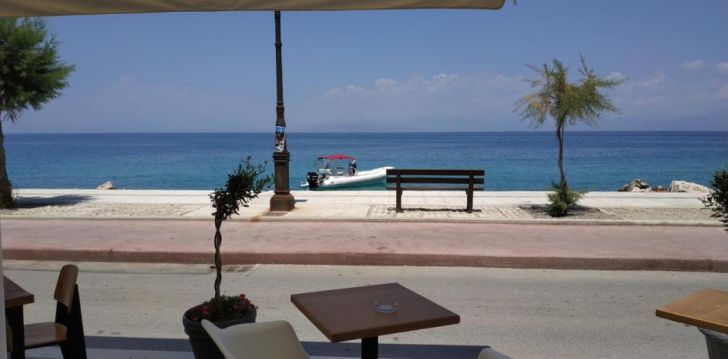 Merevaadetega puhkus Kreekas, 3* hotellis KYANI AKTI HOTEL! 10