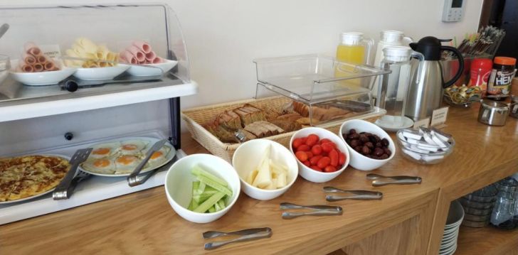 Merevaadetega puhkus Kreekas, 3* hotellis KYANI AKTI HOTEL! 16