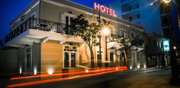 Merevaadetega puhkus Kreekas, 3* hotellis KYANI AKTI HOTEL! 4