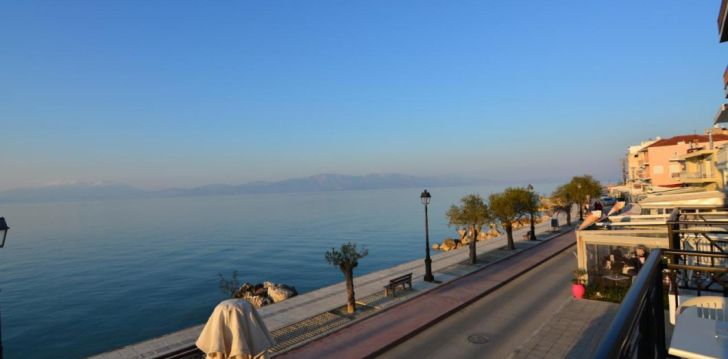 Merevaadetega puhkus Kreekas, 3* hotellis KYANI AKTI HOTEL! 19