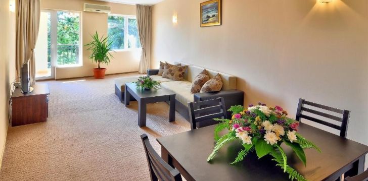 Hästi sobiv hotell perepuhkuseks 3* PARADISE GREEN PARK hotellis Bulgaarias! 7