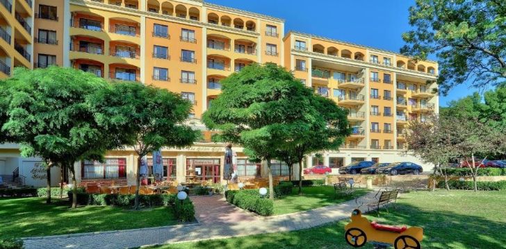 Hästi sobiv hotell perepuhkuseks 3* PARADISE GREEN PARK hotellis Bulgaarias! 1
