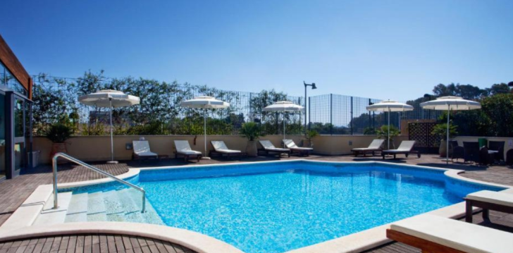 Reis Sardiiniasse, peatu 4* hotellis HOLIDAY INN CAGLIARI! 15