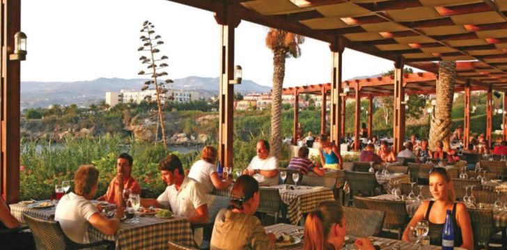 Tore puhkus Küprosel, 3* hotellis CYNTHIANA BEACH HOTEL! 21