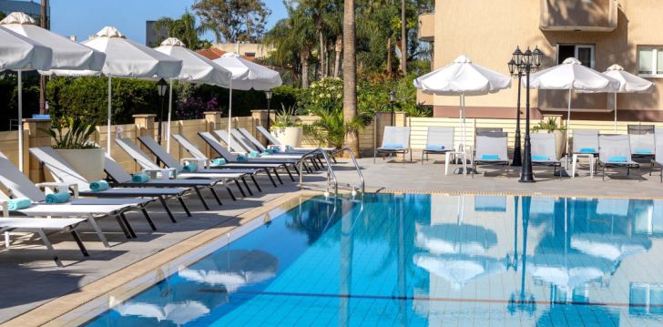 Mugav puhkus Limassolis, 3* hotellis KAPETANIOS LIMASSOL HOTEL! 2