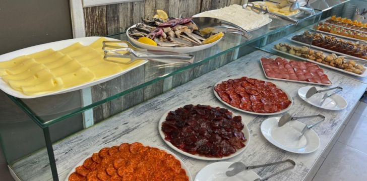 Ökonoomne puhkus Bulgaarias, 3* hotell PALMA! 11
