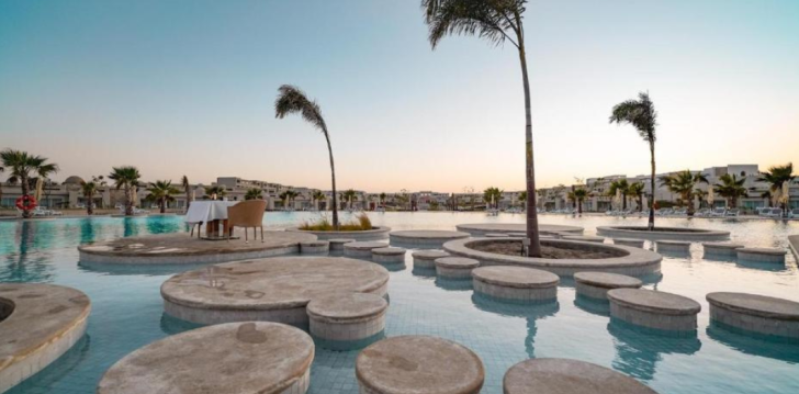 Kaasaegne puhkus Egiptuses, 5* hotellis SENTIDO REEF OASIS SUAKIN RESORT! 2