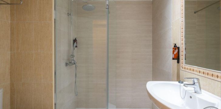Mõnus puhkus Hispaanias, 4* hotell PARASOL BY DOROBE! 12