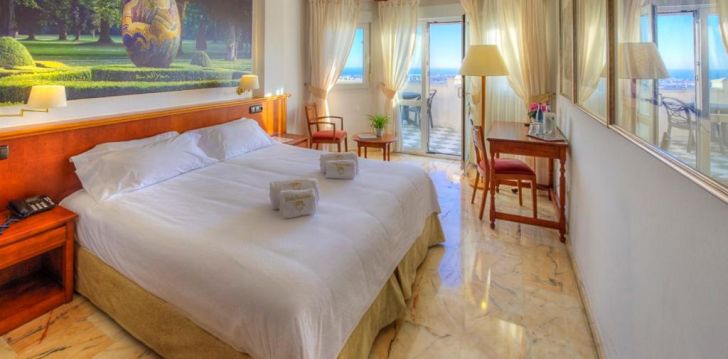Kaunite vaadetega Malaga puhkus, 3* hotellis VILLA GUADALUPE! 13