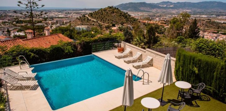 Kaunite vaadetega Malaga puhkus, 3* hotellis VILLA GUADALUPE! 19