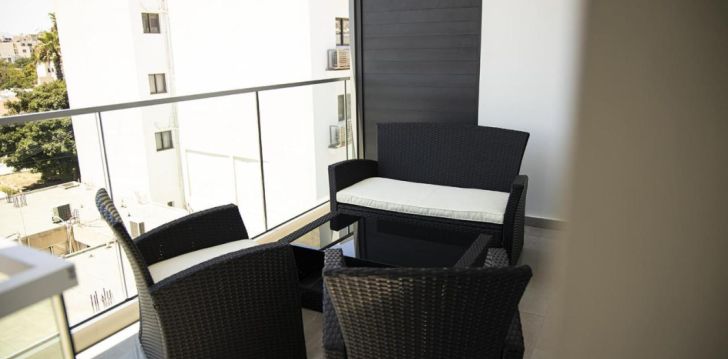 Linnapuhkus Larnacas, 3* hotellis JIMMY'S SUITES! 7