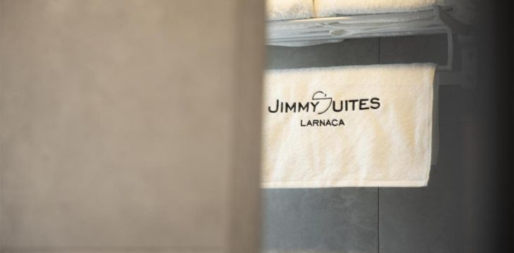 Linnapuhkus Larnacas, 3* hotellis JIMMY'S SUITES! 20