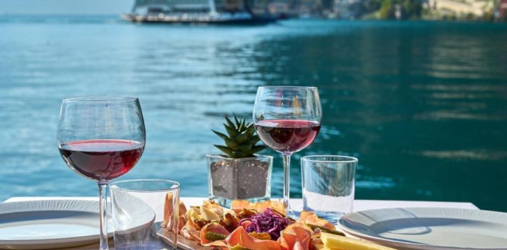 Kaunite vaadetega puhkus Garda järve ääres, 4* HOTEL SOLE! 9