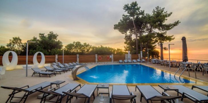 Reis Kreekasse pere või sõpradega, 3* hotell HOTEL POSEIDON! 23