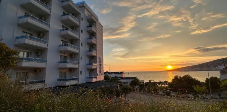 Puhkus Sarandes, 4* hotellis HOTEL BELLA VISTA! 2