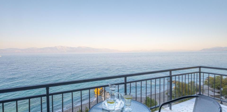 Merevaadetega puhkus Kreekas, 3* hotellis KYANI AKTI HOTEL! 21
