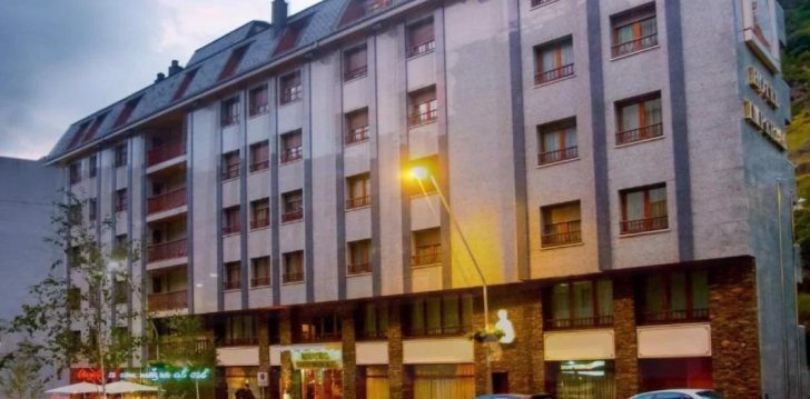 Mugav puhkus Andorras, 4* hotellis IMPERIAL ATIRAM! 31