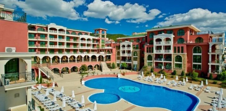 Perepuhkus 3* hotellis SAINT GEORGE PALACE! 1