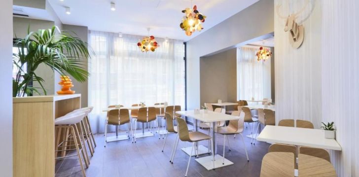 Avasta kaunist Pariisi 3* hotellis HOTEL KYRIAD PARIS 18 - PORTE DE CLIGNANCOURT - MONTMARTRE! 4