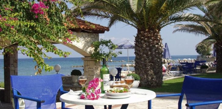 ZAKANTHA BEACH HOTEL 1