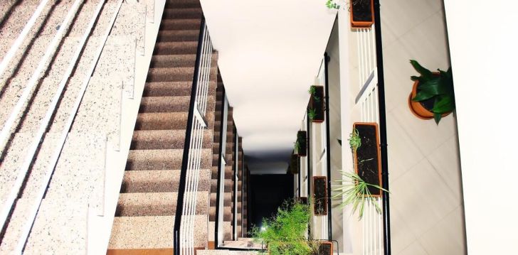 Hubane puhkus HOTEL SHINE PALACE 3* hotellis Gruusias! 1