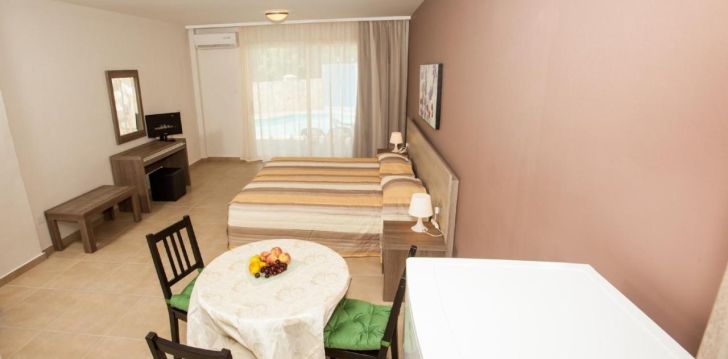 Päikseline puhkus Crystallo Apartments 3* hotellis Küprosel! 8