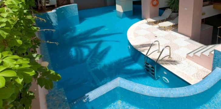Kesklinna puhkus 3* BRASCOS HOTEL hotellis Kreekas! 12