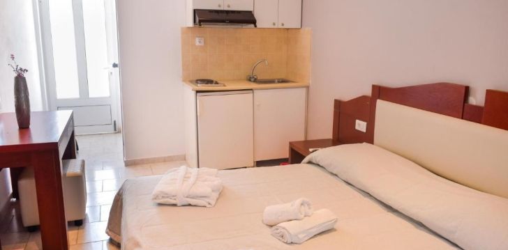 Õdusa ümbruskonnaga puhkus Dias Apartments Kavros 3* hotellis Kreekas! 5