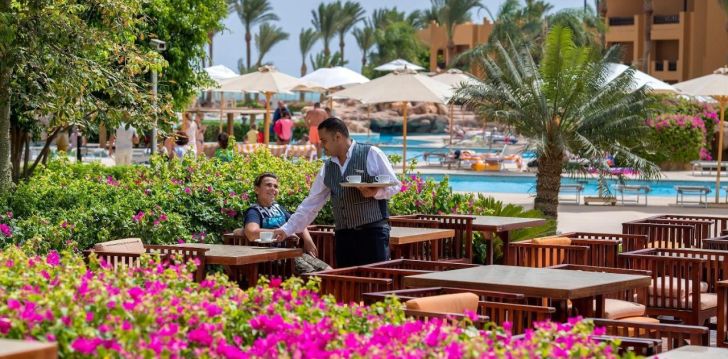 Puhkus basseinikompleksiga 5* STELLA MAKADI BEACH RESORTS hotellis Egiptuses! 24