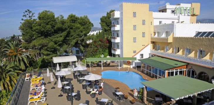 Vaikne puhkus Hotell Nerja Club & Spa 3* hotellis Hispaanias! 1