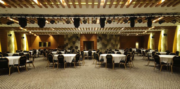 Ideaalne puhkus peredele GOLD ISLAND 5* hotellis Alanyas! 24