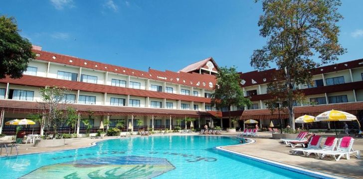 Mugavusi täis puhkus The Pattaya Garden 3* hotellis Bangkokis! 1
