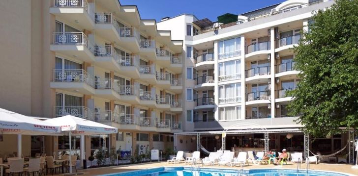 Puhkus promenaadi lähedal 3* KARLOVO hotellis Bulgaarias! 1